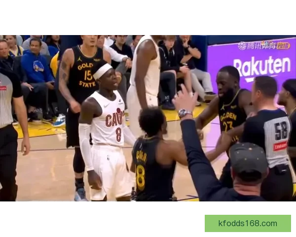 米切尔25分带领骑士复仇勇士锁定季后赛 哈登关键时刻19分助攻奠定胜局